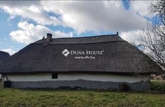 Eladó Balatonkeresztúri egyéb telek hirdetés (37837152)