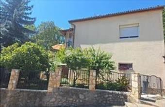 Eladó Pécsi családi ház hirdetés (83823592)