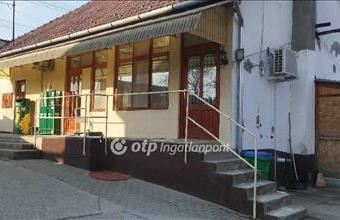 Eladó Paksi egyéb üzlethelyiség hirdetés (86794657)