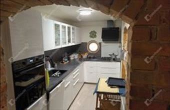 Eladó Nyergesújfalui családi ház hirdetés (47387921)