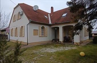 Eladó Bugaci családi ház hirdetés (39533575)