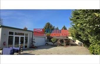 Eladó Felsőpakonyi egyéb üzlethelyiség hirdetés (34851924)