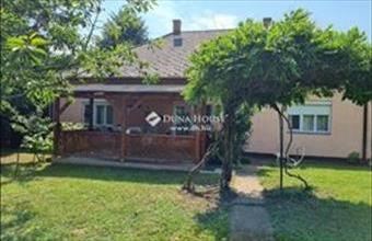 Eladó Balatonszemesi családi ház hirdetés (34253695)