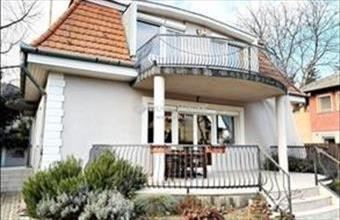 Eladó Budapest III. kerületi családi ház hirdetés (34674923)