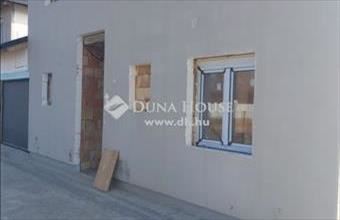 Eladó Vecsési ikerház hirdetés (78647449)