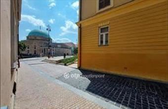 Eladó Pécsi tégla lakás hirdetés (24734326)