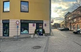 Eladó Pécsi üzlethelyiség üzletházban hirdetés (71996937)
