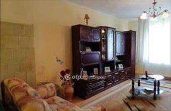 Eladó Tiszafüredi családi ház hirdetés (52191444)