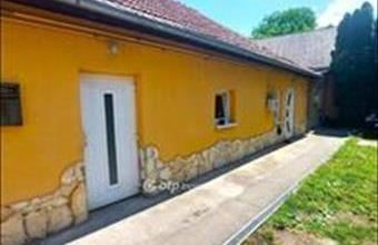 Eladó Ceglédi családi ház hirdetés (37399933)