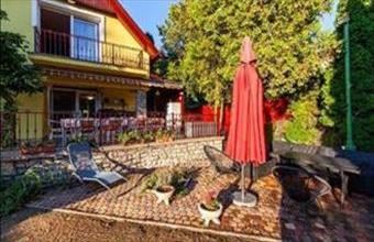 Eladó Balatonakarattyai családi ház hirdetés (19539893)