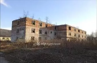 Eladó Veszprémi fejlesztési lakóterület hirdetés (99383356) Eladó Veszprémi fejlesztési lakóterület hirdetés (99383356)