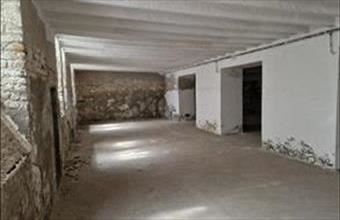 Eladó Szegedi üzlethelyiség utcafronton hirdetés (68149935)