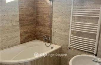 Eladó Vámospércsi családi ház hirdetés (45124598)