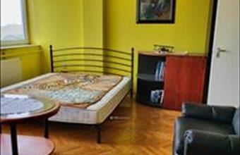 Eladó Debreceni üzlethelyiség utcafronton hirdetés (48392683)