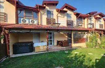 Eladó Hajdúszoboszlói sorház hirdetés (75894696)