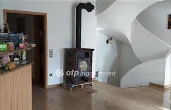 Eladó Kecskeméti családi ház hirdetés (93474862)