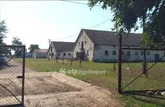 Eladó Szentkirályi egyéb mezőgazdasági ingatlan hirdetés (53447486) Eladó Szentkirályi egyéb mezőgazdasági ingatlan hirdetés (53447486)