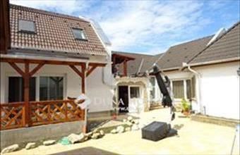 Eladó Kecskeméti családi ház hirdetés (52293459)