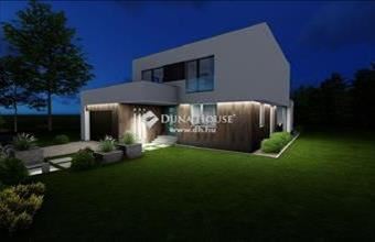 Eladó Kecskeméti családi ház hirdetés (88929229)