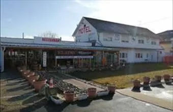 Eladó Mikepércsi egyéb üzlethelyiség hirdetés (27848436)
