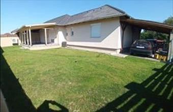 Eladó Fóti családi ház hirdetés (85215849)