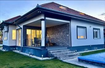 Eladó Dunaharaszti családi ház hirdetés (22359747)