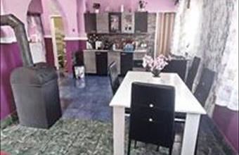 Eladó Szendehelyi családi ház hirdetés (35245422)