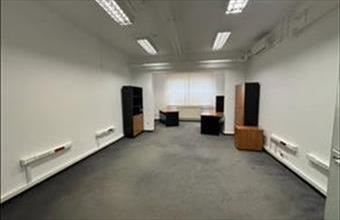 Kiadó Békéscsabai egyéb üzlethelyiség hirdetés (98432434)