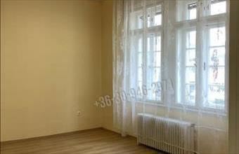 Kiadó Békéscsabai iroda irodaházban hirdetés (36293394)