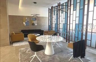 Kiadó Budapest VIII. kerületi iroda irodaházban hirdetés (43649425)