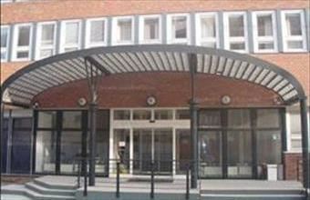 Kiadó Budapest XIII. kerületi iroda irodaházban hirdetés (59132159)