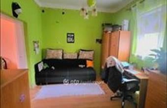 Eladó Mikepércsi családi ház hirdetés (23954315)