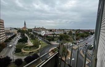 Eladó Kecskeméti iroda családiházban hirdetés (43533648)