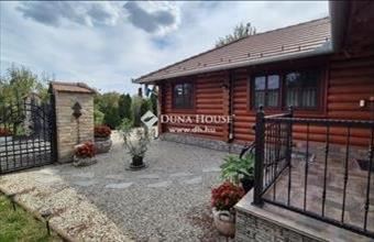 Eladó Kecskeméti családi ház hirdetés (62447474)