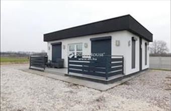 Eladó Kecskeméti családi ház hirdetés (34343433)