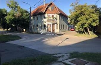 Eladó Nagykőrösi családi ház hirdetés (77236548)