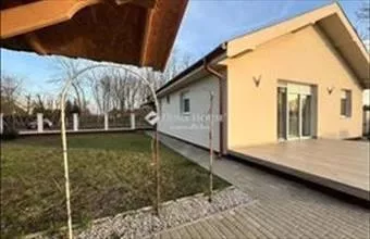 Eladó Kecskeméti családi ház hirdetés (74496453) Eladó Kecskeméti családi ház hirdetés (74496453)