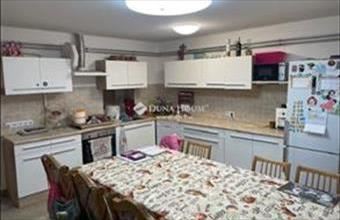 Eladó Izsáki családi ház hirdetés (25395759)