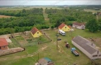 Eladó Kunadacsi kastély hirdetés (38599537)