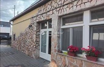 Eladó Debreceni családi ház hirdetés (92574337)