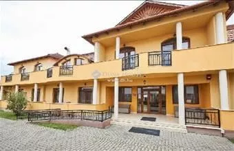 Eladó Hajdúszoboszlói hotel, szálloda, panzió hirdetés (27563271) Eladó Hajdúszoboszlói hotel, szálloda, panzió hirdetés (27563271)