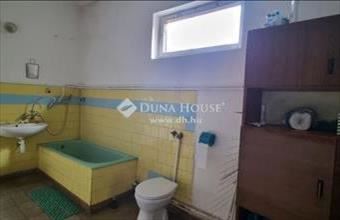 Eladó Debreceni családi ház hirdetés (54279843)