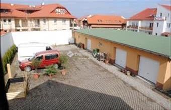 Eladó Veresegyházi tégla lakás hirdetés (56333326)