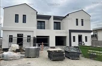 Eladó Budapest XVIII. kerületi ikerház hirdetés (41332574)