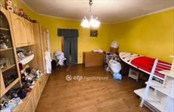 Eladó Mezőtúri családi ház hirdetés (84332393)