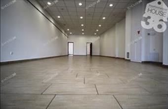 Eladó Kecskeméti üzlethelyiség utcafronton hirdetés (49887142)