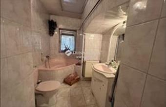 Eladó Pécsi családi ház hirdetés (24349749)