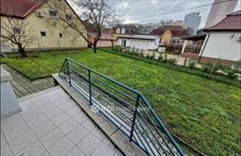 Kiadó Szekszárdi családi ház hirdetés (93778624)