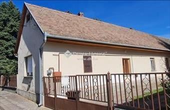 Eladó Himesházai családi ház hirdetés (48923294)