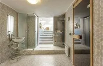 Eladó Budapest II. kerületi irodaház hirdetés (38782879) Eladó Budapest II. kerületi irodaház hirdetés (38782879)